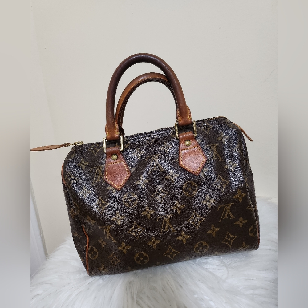 Louis Vuitton Speedy 25 - Picture 4 of 15